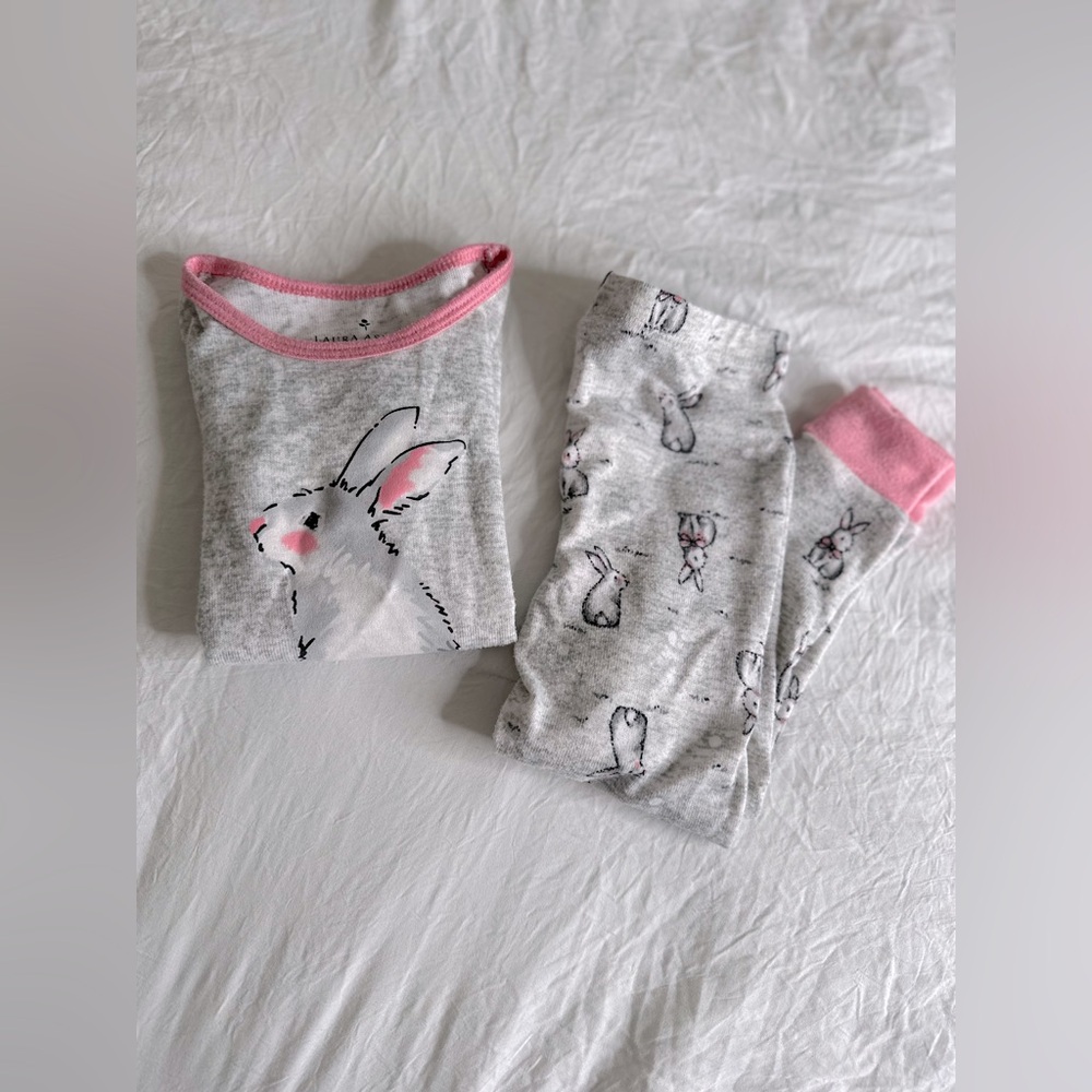 Bunny Grey Pajama size 3 T